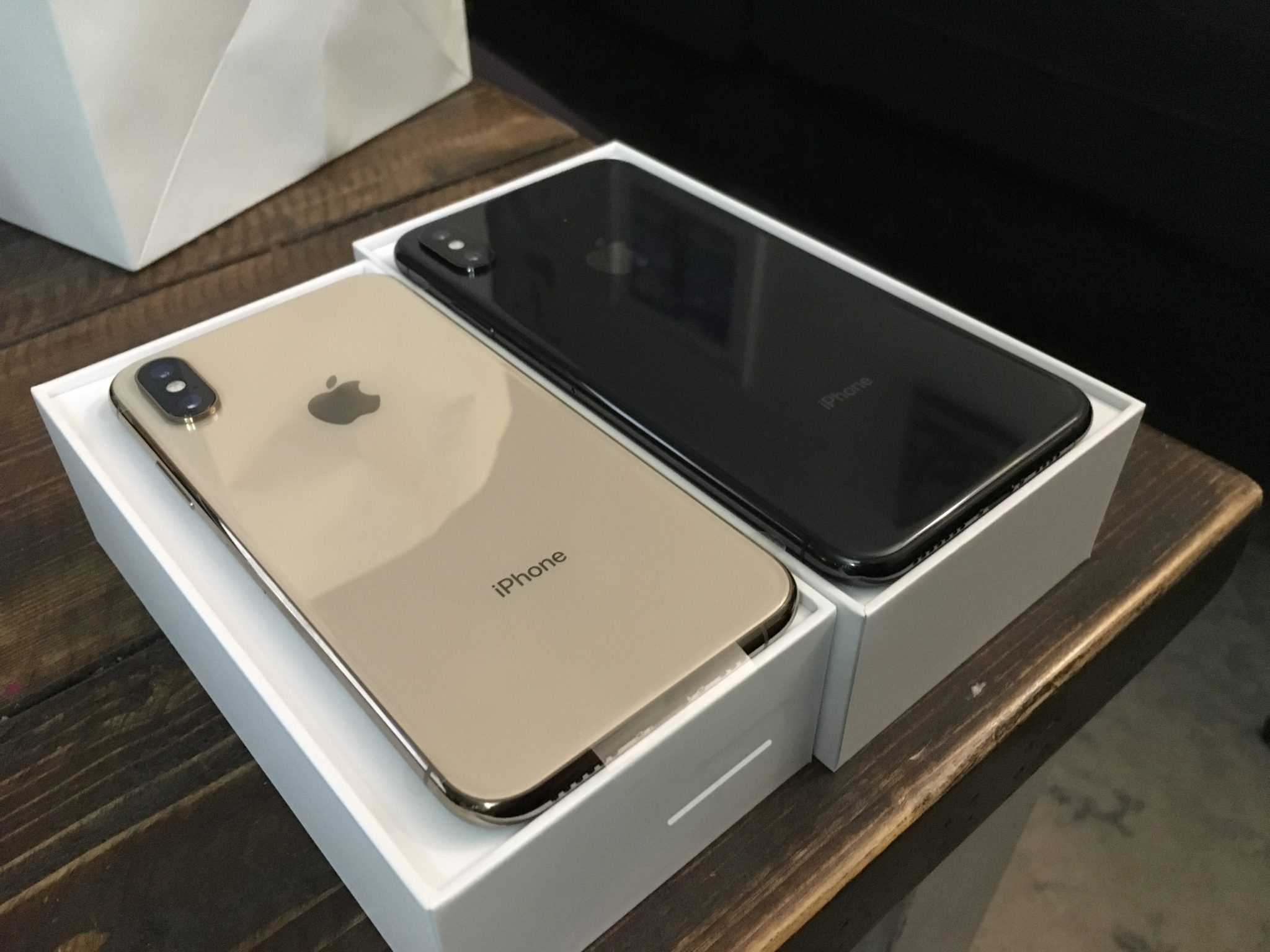 The Adventures of iPhone XS Max - My First Impressions