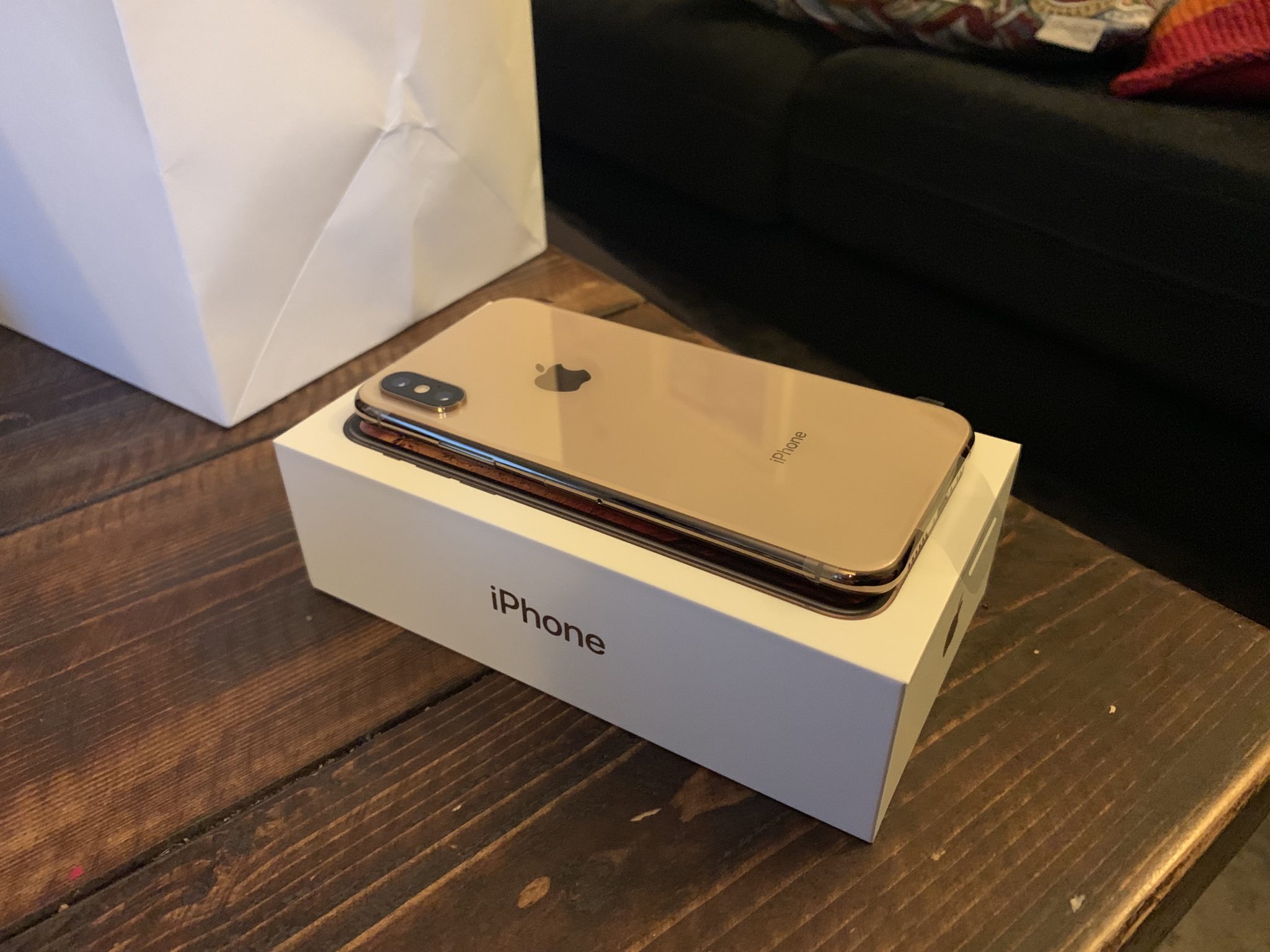 The Adventures of iPhone XS Max - My First Impressions