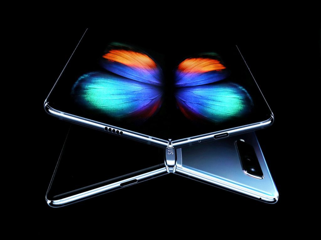 Lost in the Fold: The Craze Over Folding Phones is Just Starting 8 The Galaxy Fold