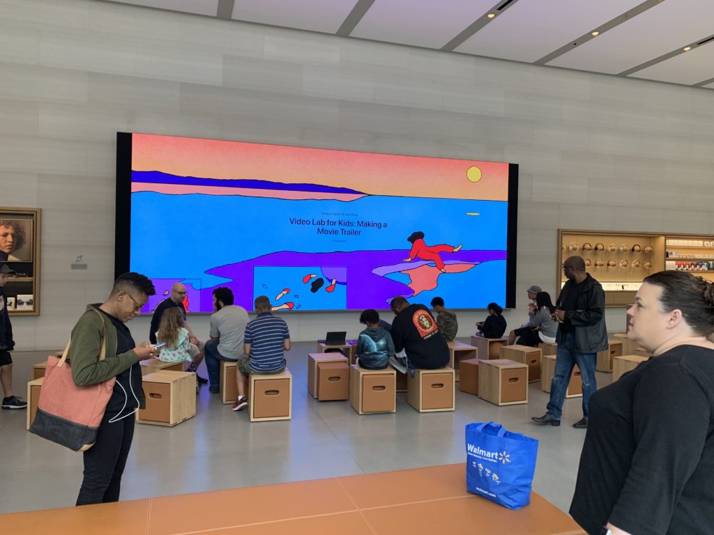 Learn Something New at Today at Apple 5 Today At Apple Big Screen
