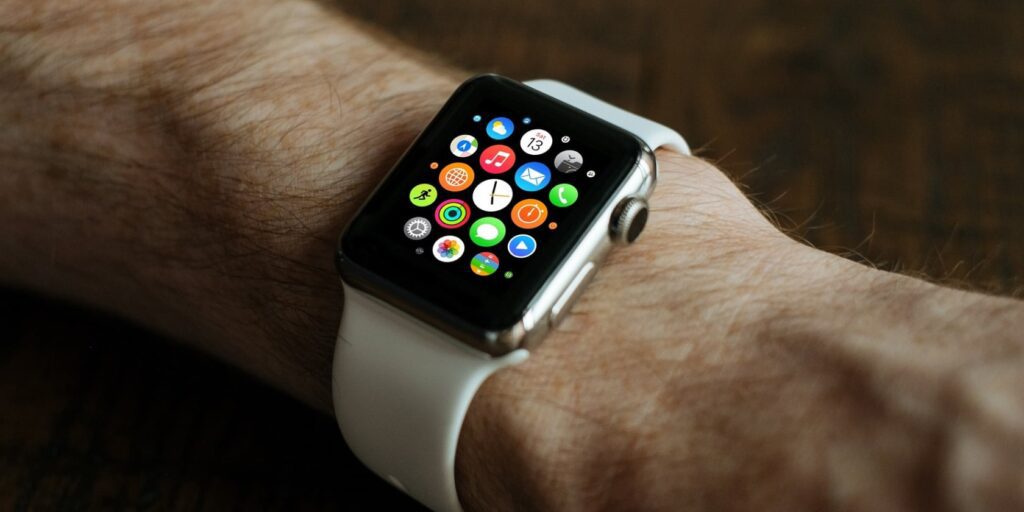 Discovering the Future of Apple Watch with watchOS 10: Embracing Exciting Redesign Changes 4 WatchOS 10 app picker