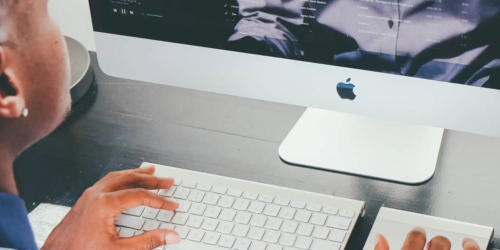 Freelance Writing Case Study: How to Tag People’s Faces in Apple’s Photos App on Your iPhone, iPad, and Mac