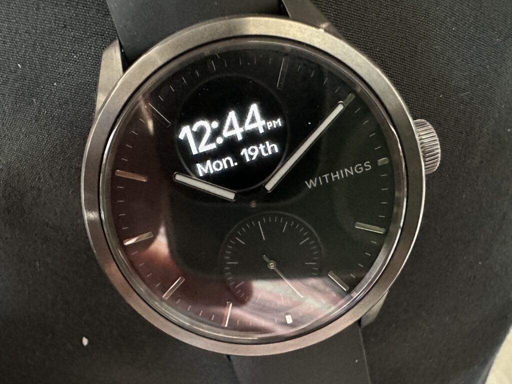 Withings ScanWatch Vitals: A Potential Competitor to the Apple Watch 6 The digital display of a Withings ScanWatch Vitals